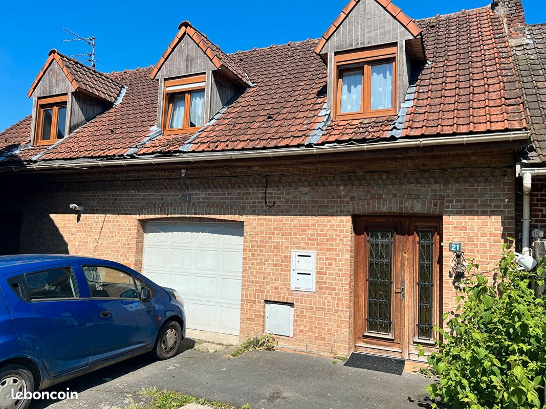 Maison 8 pièces 220 m² · à Tourcoing · 220 m² · 229 000 €