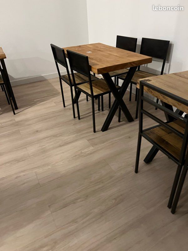 21 chaises et 8 tables bois et métal (image 7)