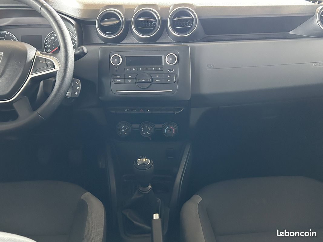 DACIA Duster Blue dCi 115 4x2 Essentiel (image 13)