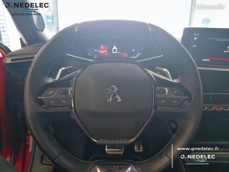 Peugeot 2008 1.2 PureTech 130ch S&S GT EAT8 (image 20)