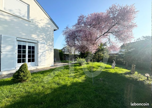 Maison 8 pièces 135 m²