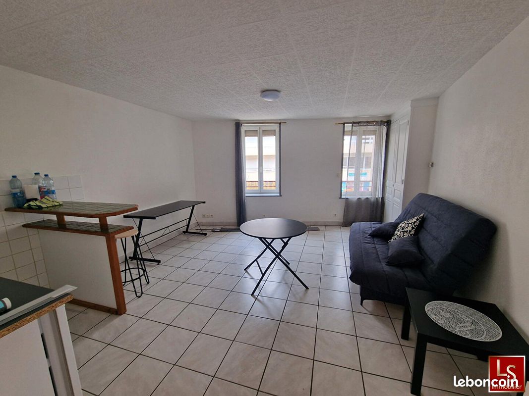 Appartement a louer roanne - 1 pièce(s) - 28 m2 - Surfyn