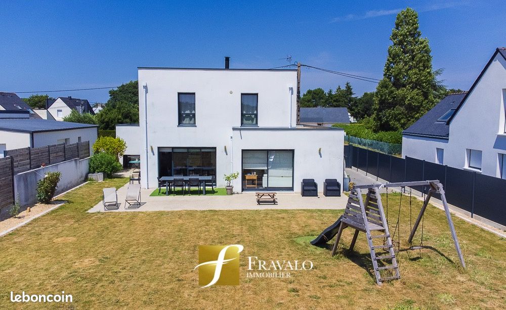 Maison 6 pièces 138 m² · à Theix-Noyalo · 138 m² · 539 720 €