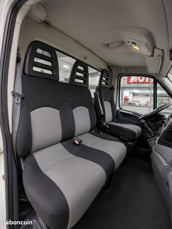 IVECO Daily 35C11 Plateau/Coffre (image 4)