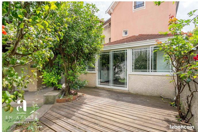 Maison 6 pièces 171 m² — 1