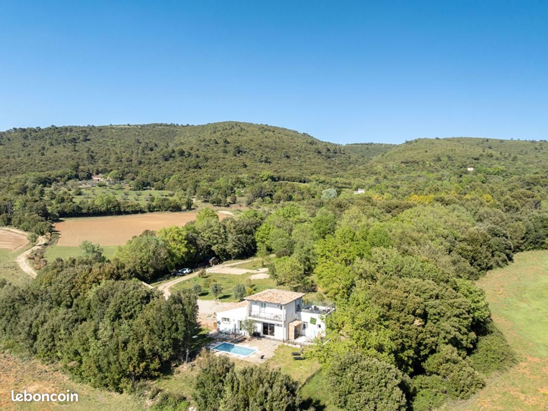 Maison 5 pièces 143 m² · à Ampus · 143 m² · 499 900 €