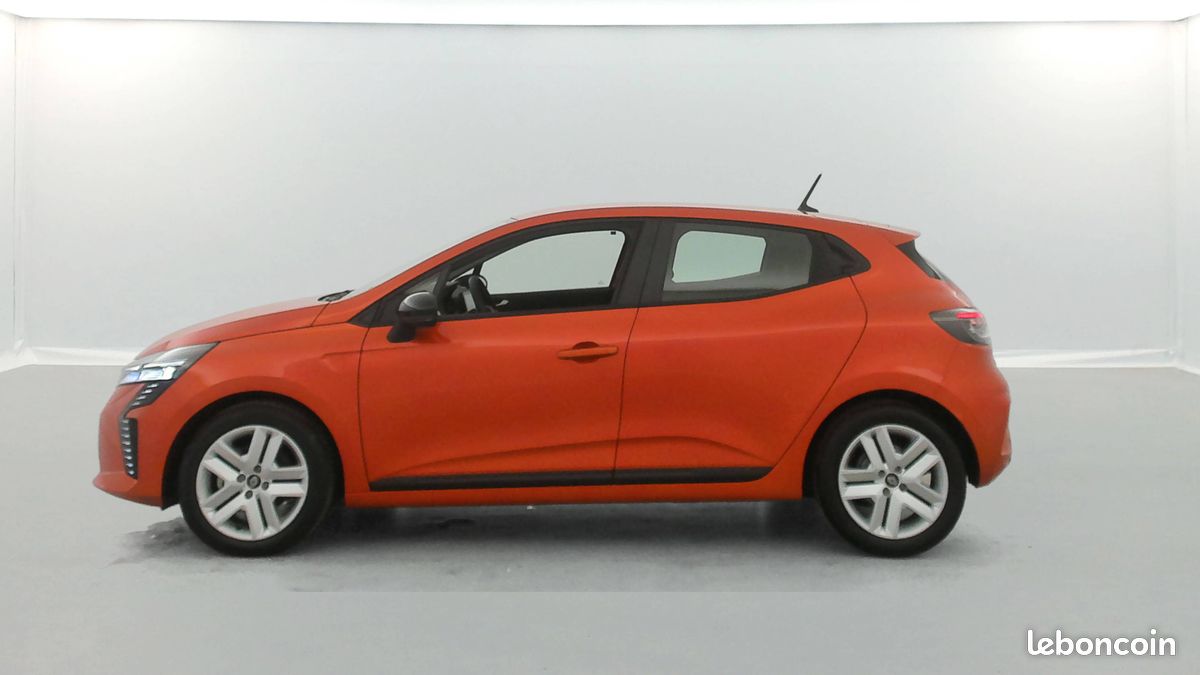 RENAULT Clio E-Tech full hybrid 145 ch GSR2 Evolution (image 2)