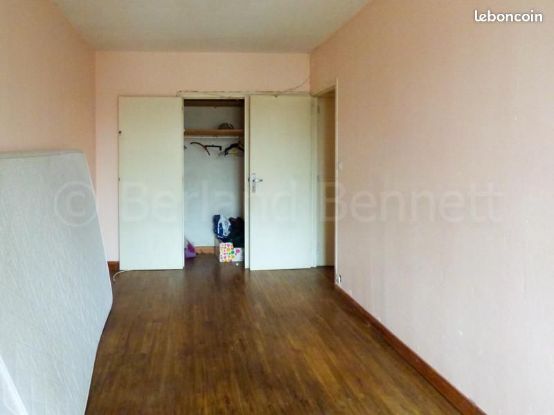 Maison 6 pièces 112 m² - Ruffec 16700 (image principale 7)