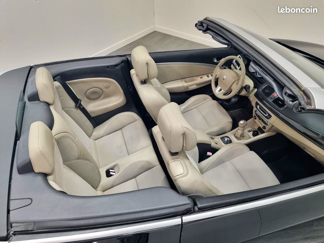 Renault Megane Coupé Cabriolet 2.0 DCi 160ch / Intérieur beige (image 6)