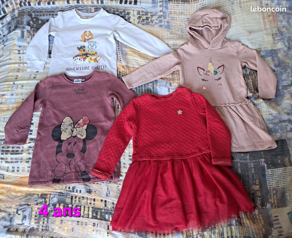 Lot Vêtements Fille 4 ans (+ de 30 articles) (image 5)