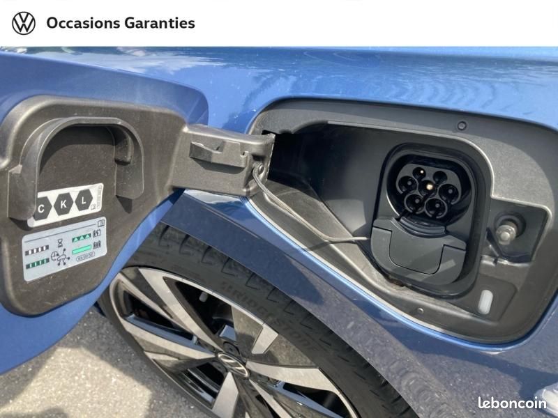 Volkswagen Golf 1.5 eHybrid 204ch VW Edition DSG6 (image 23)
