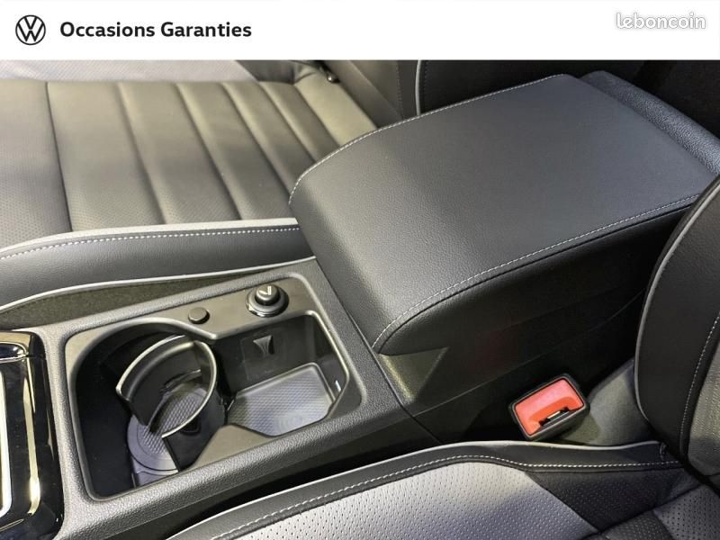 Volkswagen Golf 1.5 eHybrid 272ch GTE DSG6 (image 30)