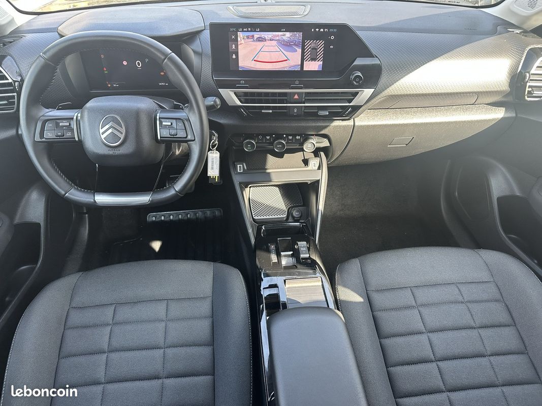 Citroën C4 Berline Plus 130 CV EAT8 Boite AUTO {GARANTIE CITROEN 04/2027 - CARPLAY - CAMERA} (image 16)