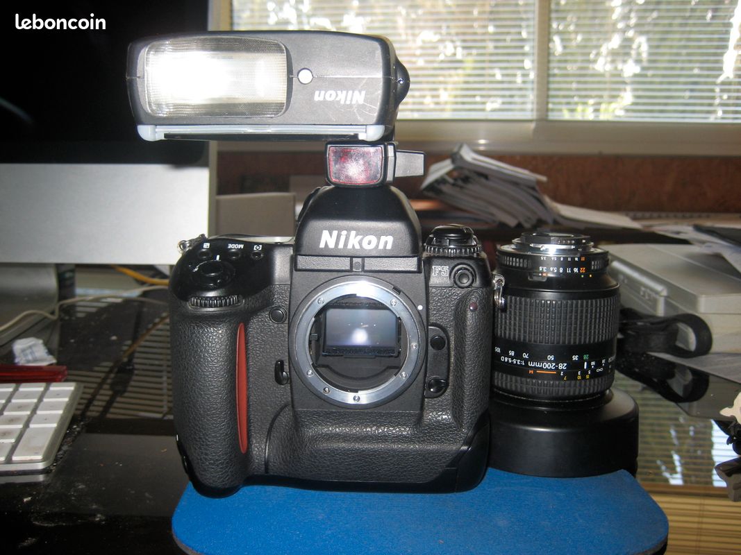 Nikon F5 (image 1)