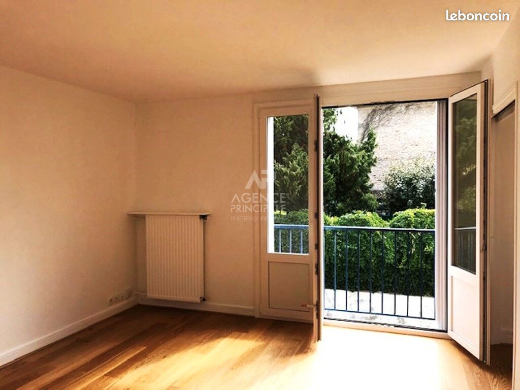Appartement 4 pièces 67 m² · à Versailles · 67 m² · 460 000 €