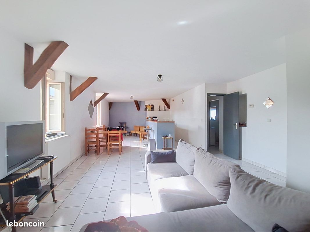 Appartement 3 pièces 70 m² · à Segré-en-Anjou Bleu · 70 m² · 520 €/mois