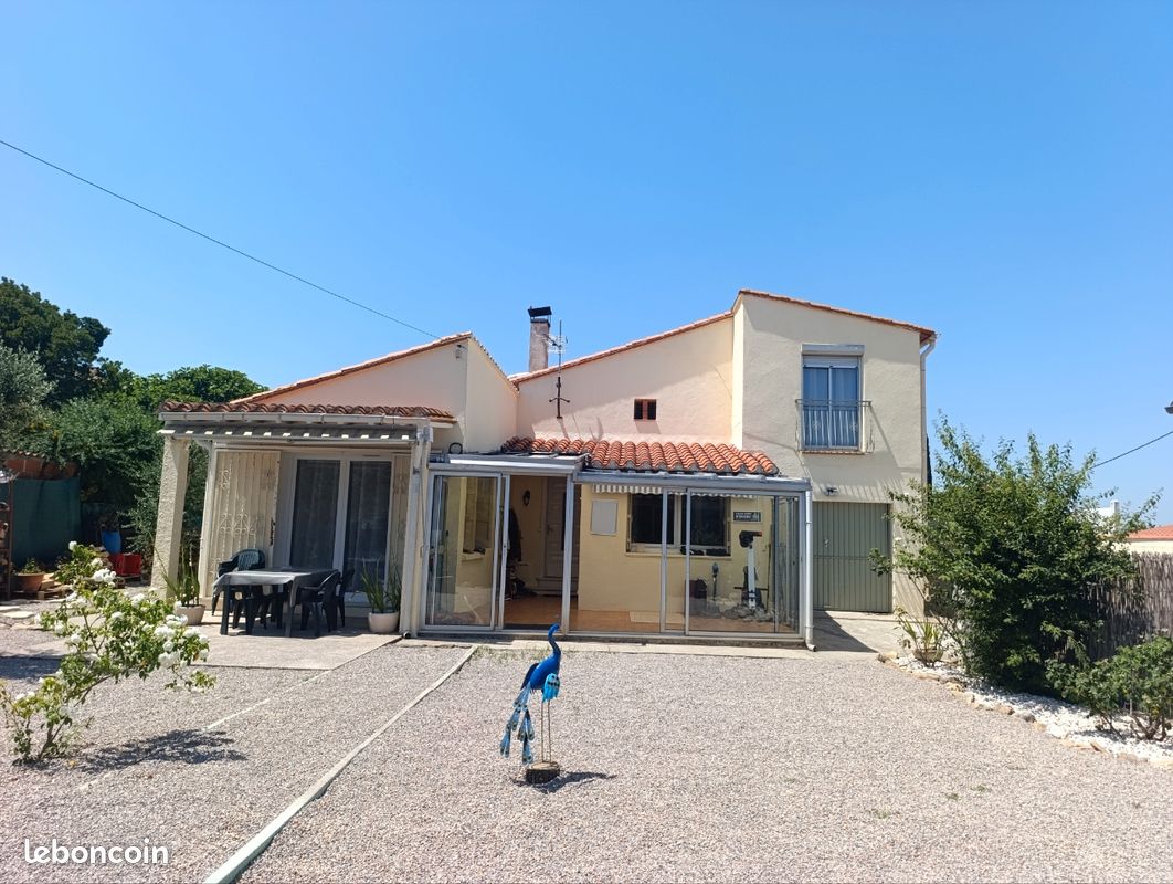 Maison 4 pièces 112 m² · à Fourques · 112 m² · 282 000 €