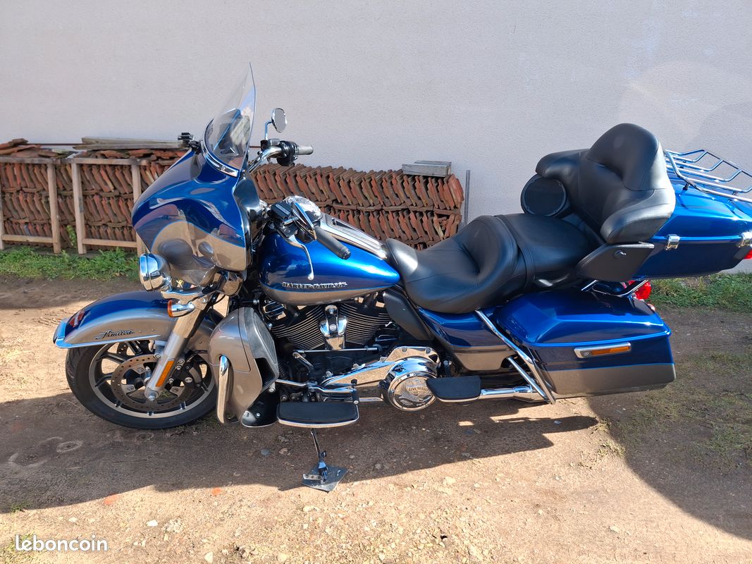 Electra glide FLHTK limited (image 2)