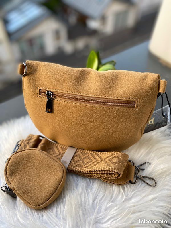 Sac banane abricot taupe neuf daim Accessoires Bagagerie