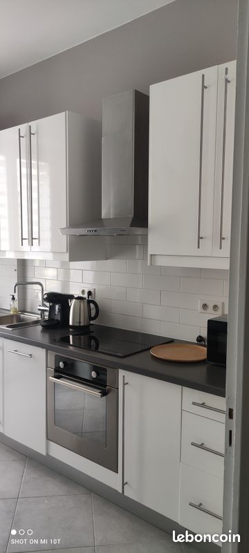 Appartement 2 pièces 56 m² · à Grenoble · 56 m² · 890 €