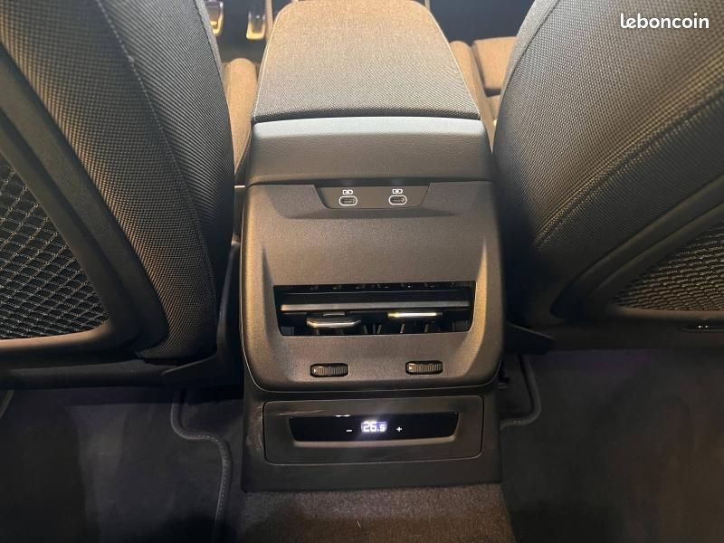 Audi A5 Avant 2.0 e-hybrid 299ch S line quattro S tronic 7 (image 9)