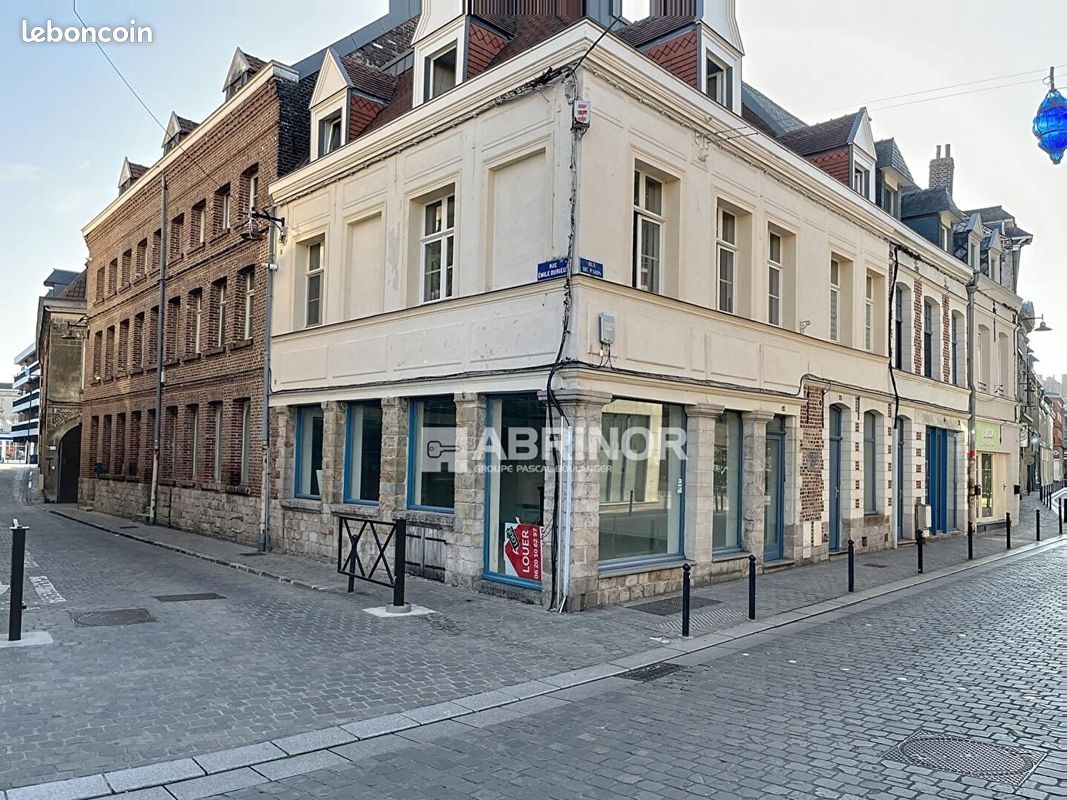 Immeuble 7 pièces 796 m² · à Valenciennes · 796 m² · 1 260 000 €