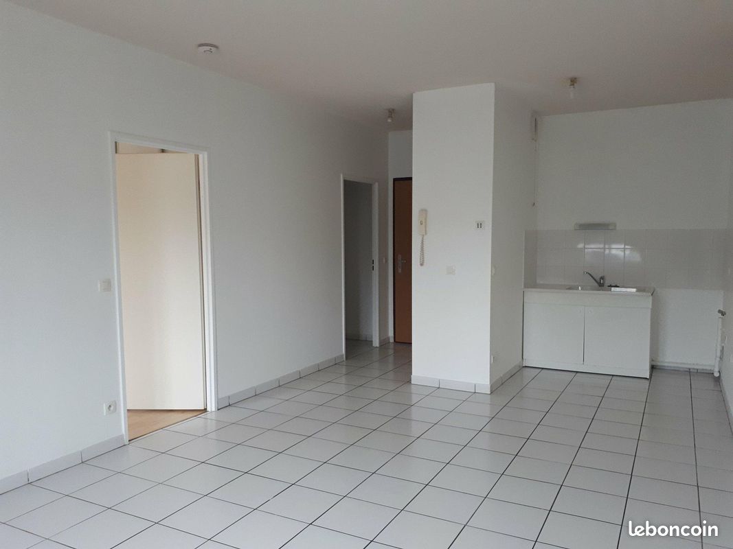 Appartement 2 pièces 43 m² · à Carbon-Blanc · 43 m² · 541 €/mois