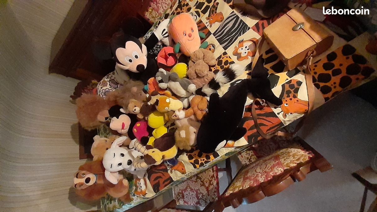 Lot de peluches (image 1)