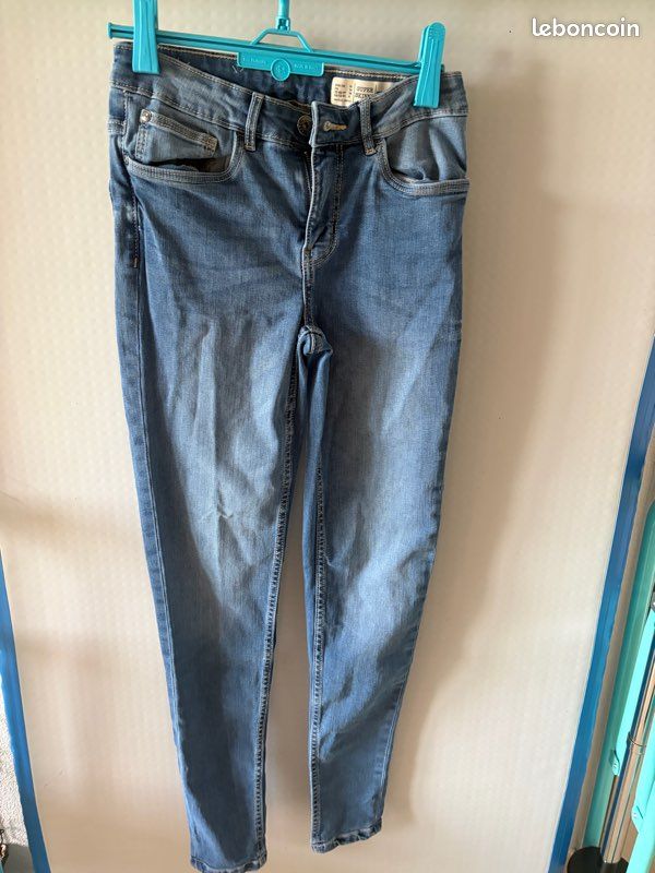 Vêtements femme 38 (image 1)