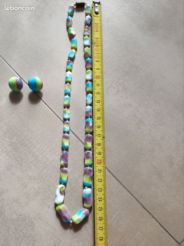 Collier et boucles d'oreilles Vintage (image 9)