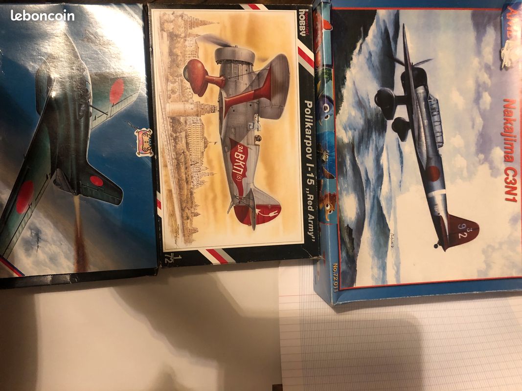 Mot de 3 maquettes avions neuves (image 1)