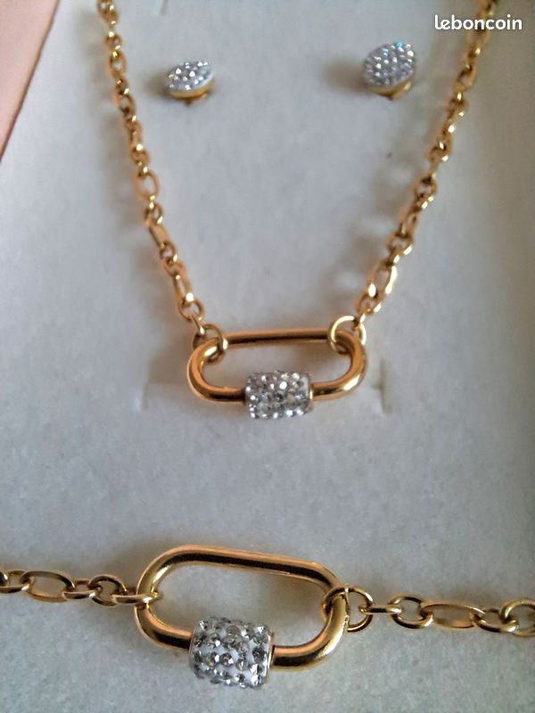 Ensemble Chaine & Pendentif IKITA En Acier Inoxydable Doré - Longueur 51-55 Cm Neuf