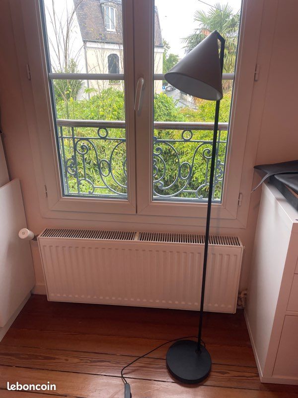 Lampadaire liseuse métal fer Moke AMPM (image 1)