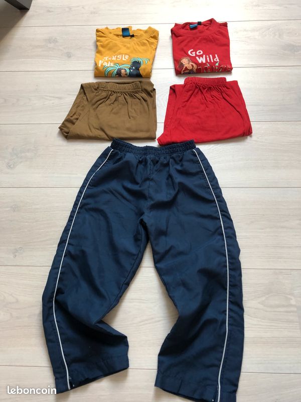 2 pyjamas 5 ans (image 1)