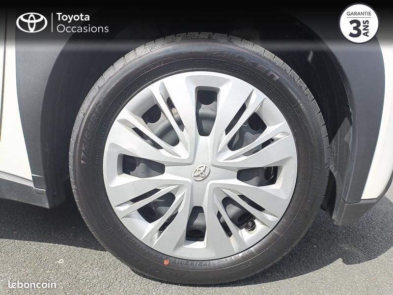Toyota Aygo X 1.0 VVT-i 72ch Dynamic MY23 (image 16)