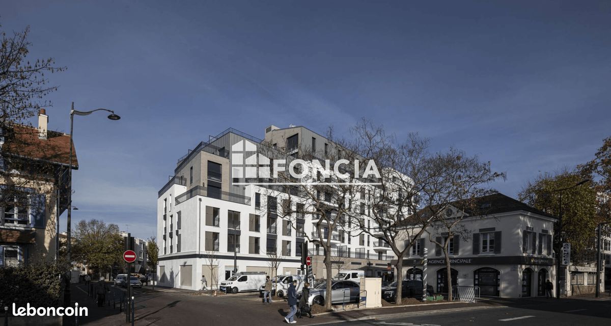 Parking · à Rueil-Malmaison · 90 €