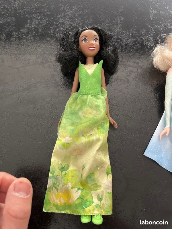 Lot de 5 barbies princesse (image 6)