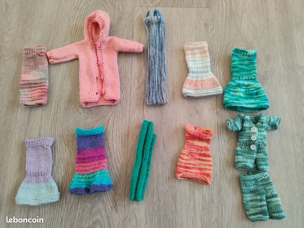 10 Vêtements poupée barbie (image 1)