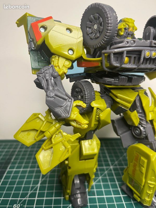Transformers RATCHET 2009 - Revenge of the Fallen (image 7)