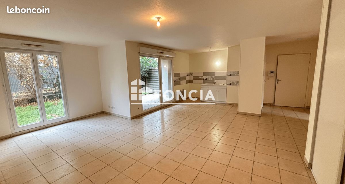 Appartement 5 pièces 97 m² · à Craponne · 97 m² · 1 325 €/mois