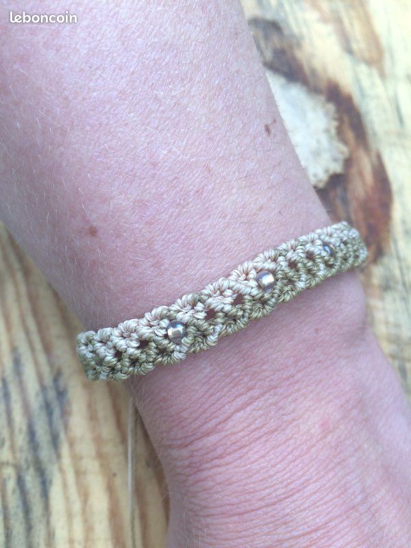 Bracelet (image 2)