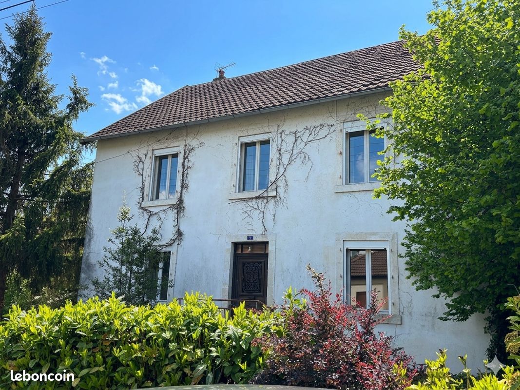 Maison 8 pièces 195 m² · à Hérimoncourt · 195 m² · 130 000 €