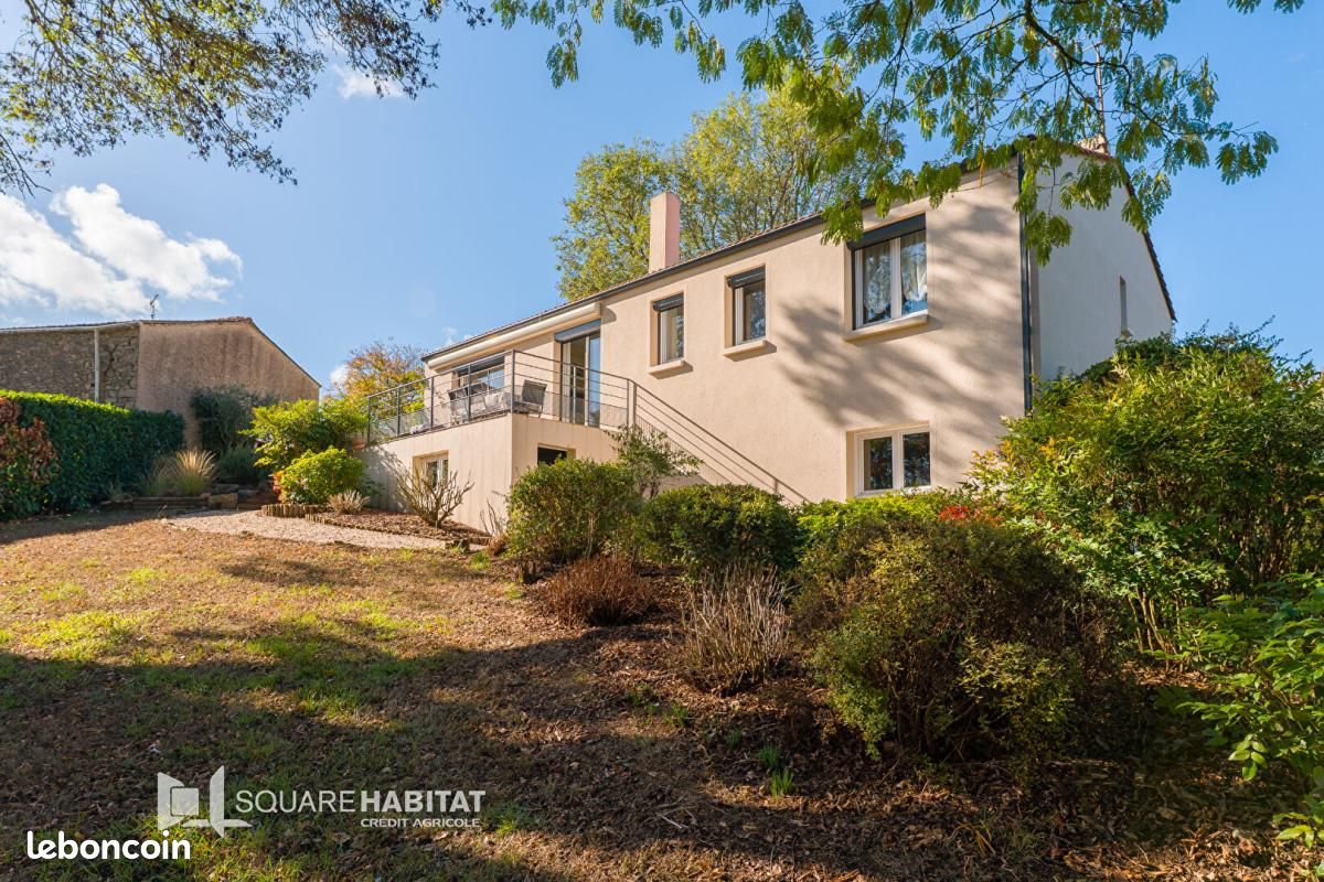 Maison 4 pièces 96 m² · à Montaigu-Vendée · 96 m² · 274 900 €