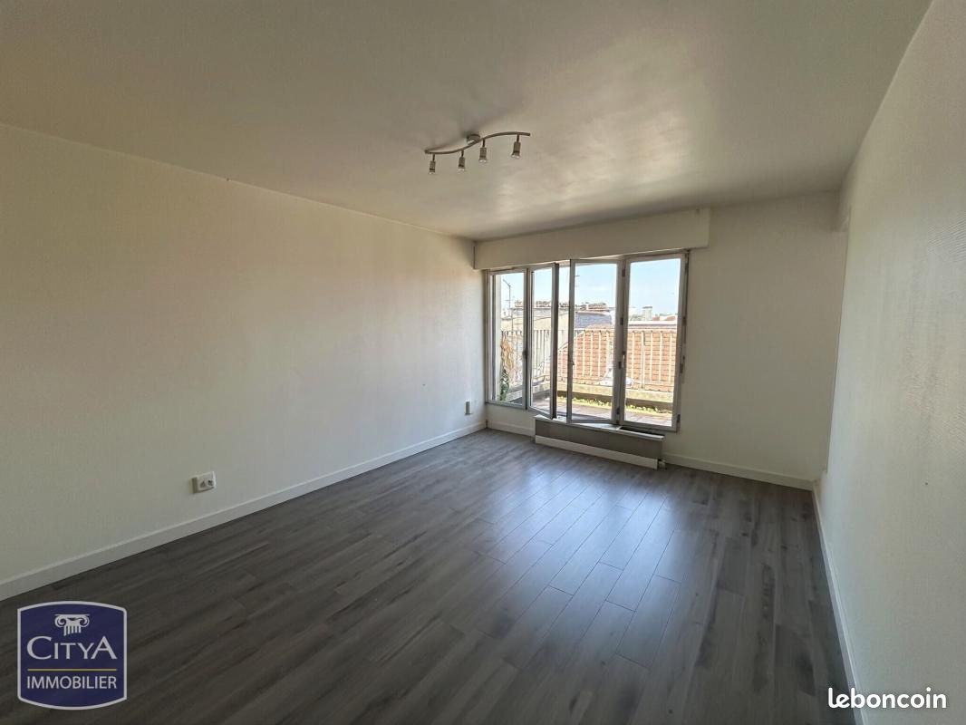 Appartement 1 pièce 27 m² · à Pau · 27 m² · 67 000 €