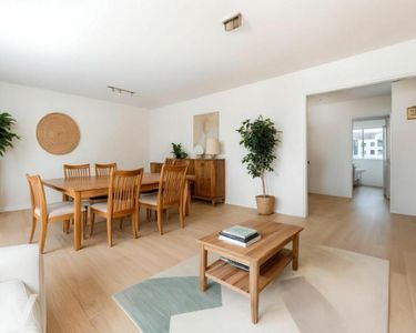Appartement 300 000 € - 92 m²