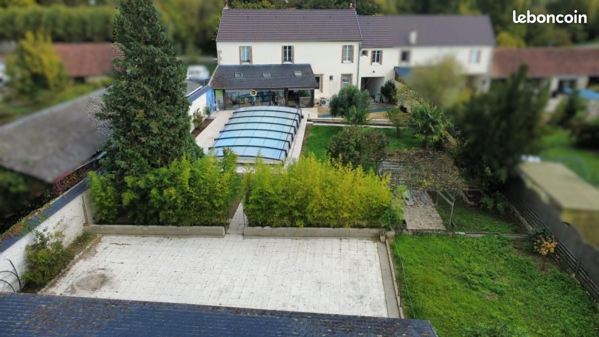 Maison 5 pièces 217 m² · à Montargis · 217 m² · 470 000 €