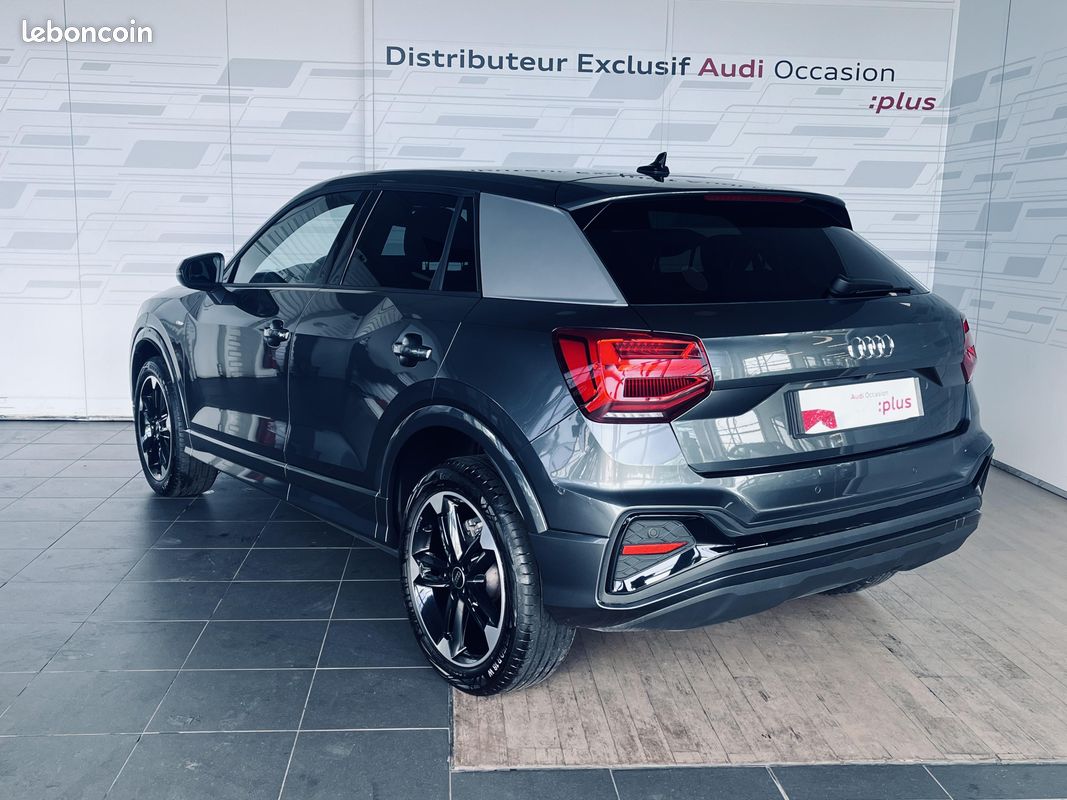 AUDI Q2 35 TFSI 150 S tronic 7 S line (image 2)