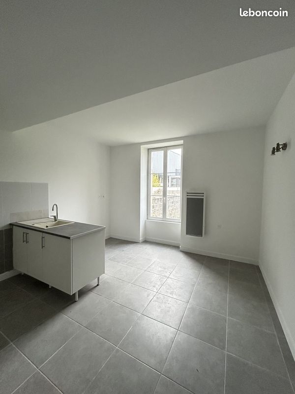 Appartement 2 pièces 29 m² · à Saintes · 29 m² · 465 €/mois