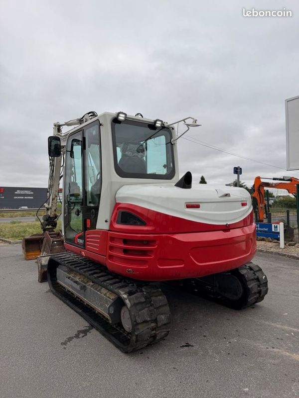 Takeuchi TB290-2 (image 9)