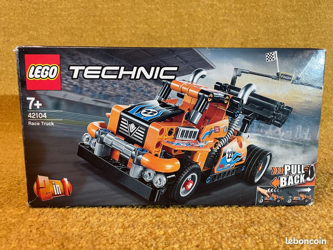 LEGO 42104 (Technic – Le camion de course / Race Truck) (image 1)